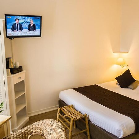 Hotel La Maison Des Peyrat Sarlat Esterno foto
